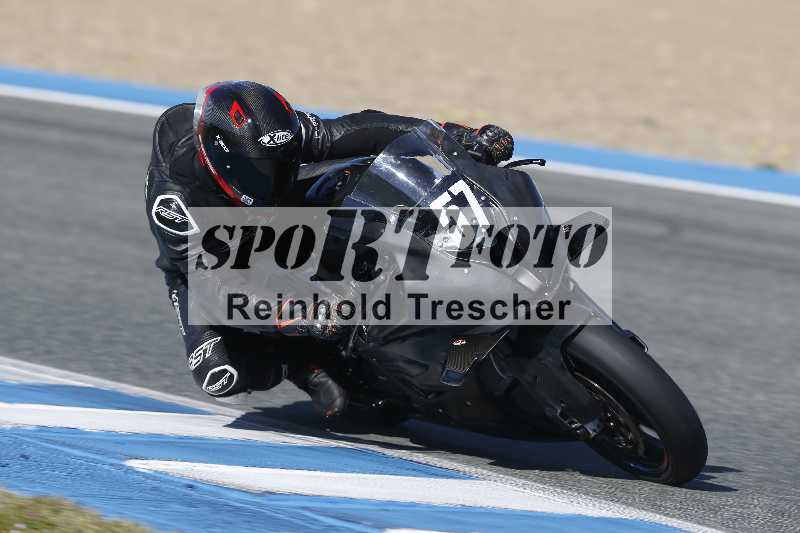 /Archiv-2024/01 26.-28.01.2024 Moto Center Thun Jerez/Gruppe schwarz-black/57